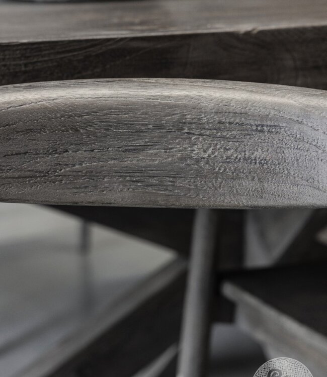 Be-Uniq Armstoel Zira | Vergrijsd Teak | H77xB54xD50 Cm