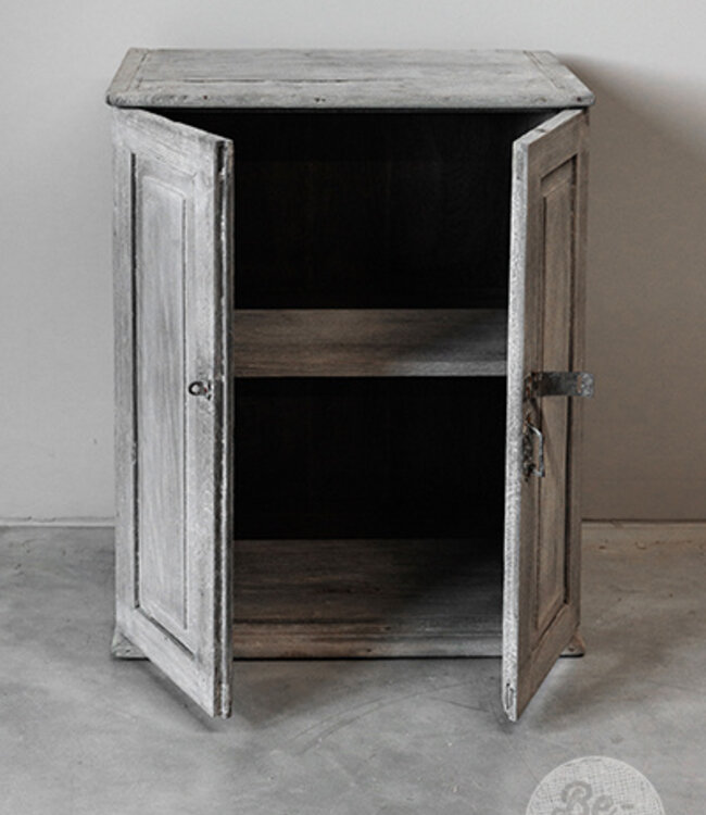 Be-Uniq Oud Kastje | India | H68 x B52 x D35 Cm