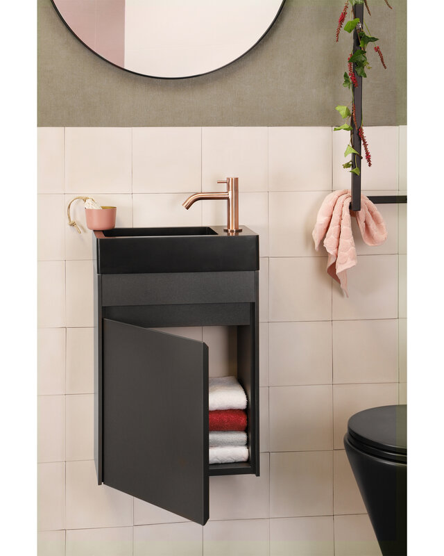 Differnz Fontein Hura L | Bombai Zwart | H11,5 x B40 x D22 cm
