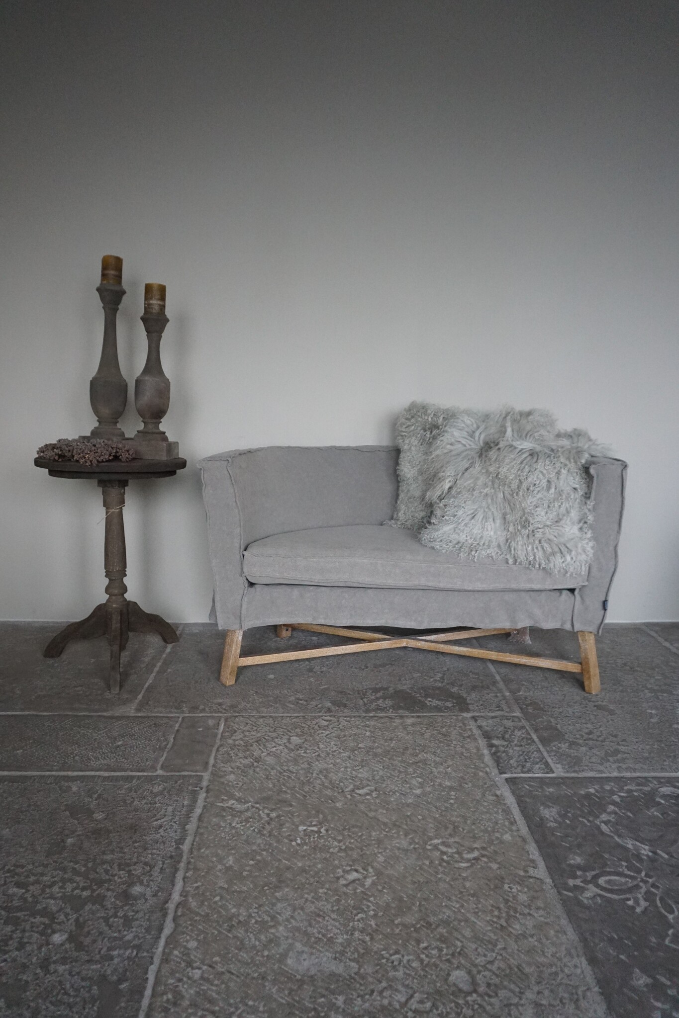 Rene Houtman Kussen Lamsvacht Mongools | Light Grey | 50x50 cm