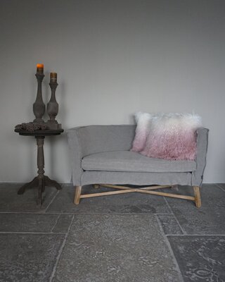 Rene Houtman Kussen Lamsvacht | Ivory To Pink | 50x50 cm
