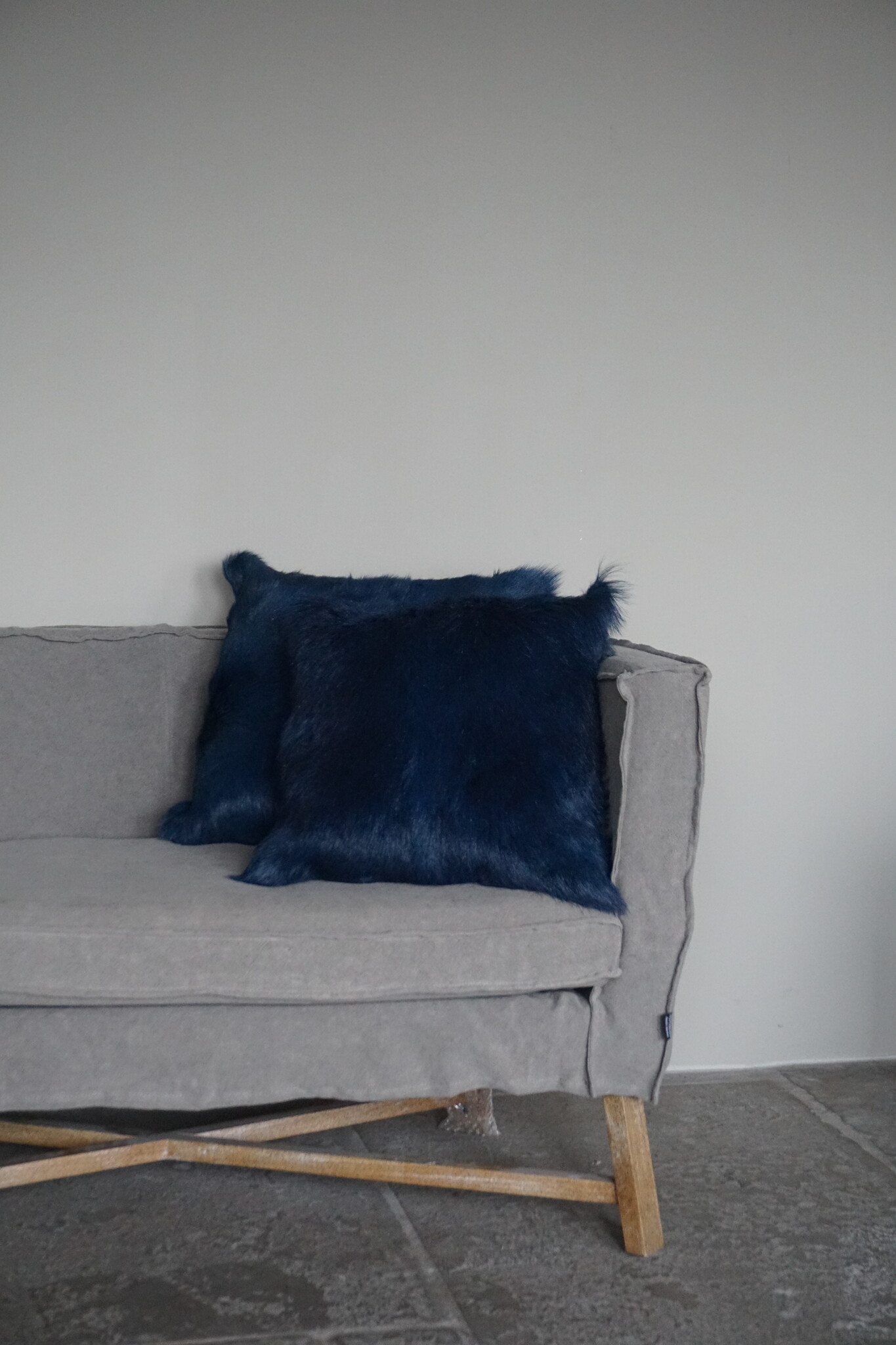 Rene Houtman Kussen Geitenvacht | Navy | 50x50cm