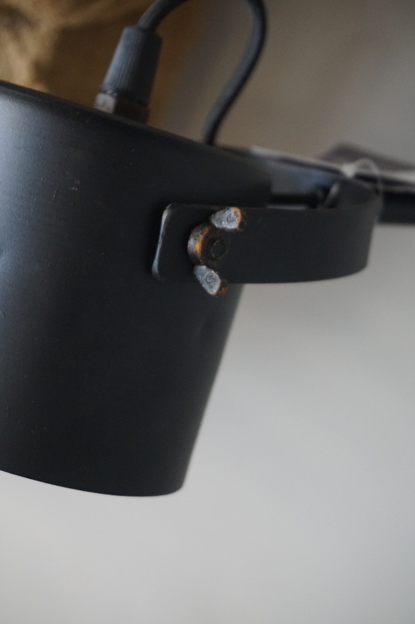 Brynxz Bureaulamp 'Minimalistic Matt Black' | 30 x 15 x 51 cm