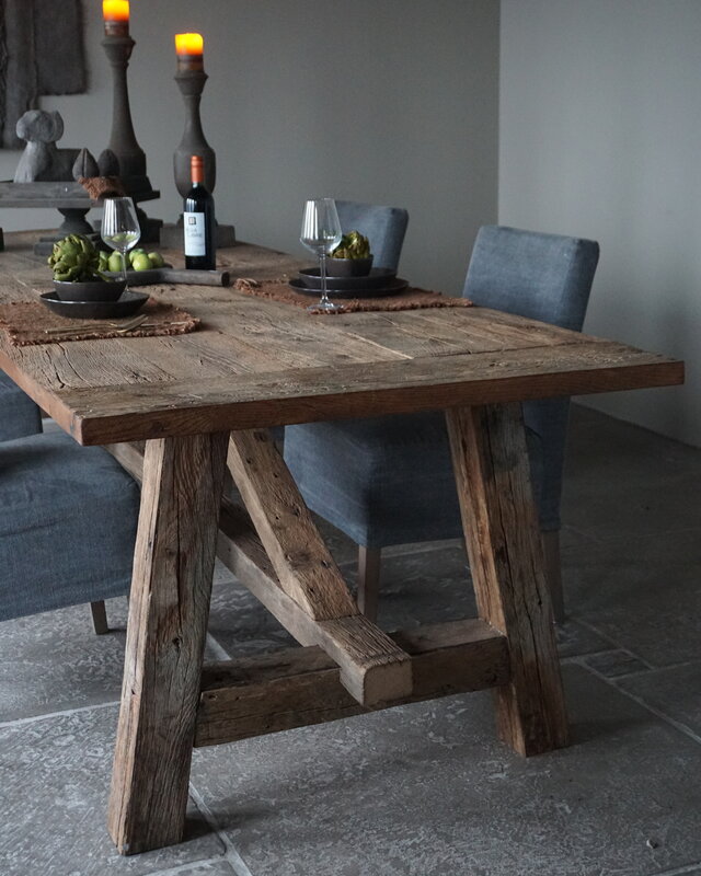 Rene Houtman Oud Eikenhouten Tafel | H79 x B300 x D100 cm