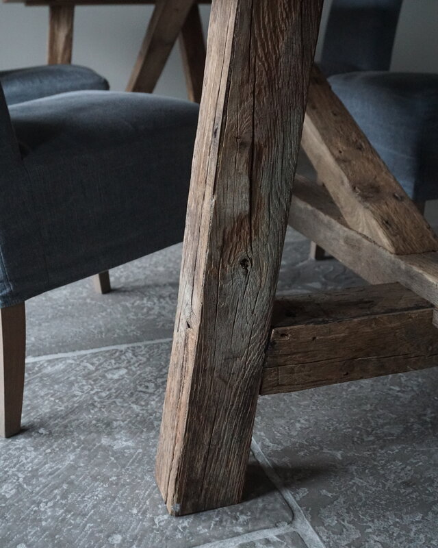 Rene Houtman Oud Eikenhouten Tafel | H79 x B300 x D100 cm