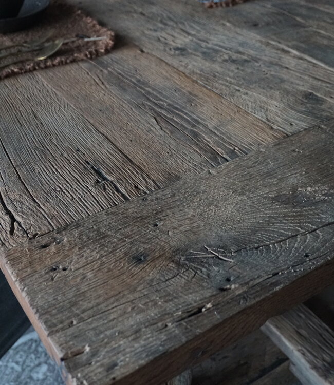 Rene Houtman Oud Eikenhouten Tafel | H79 x B300 x D100 cm