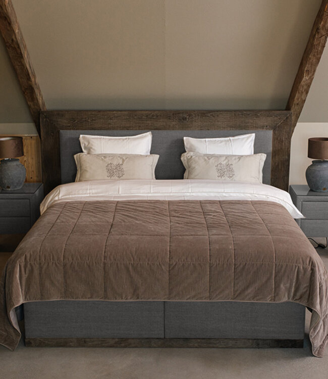 Rene Houtman Boxspring Bed Woods Oud Eikenhout Kiss Light Grey