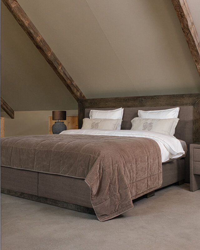 Rene Houtman Boxspring Bed Woods Oud Eikenhout Kiss Brown