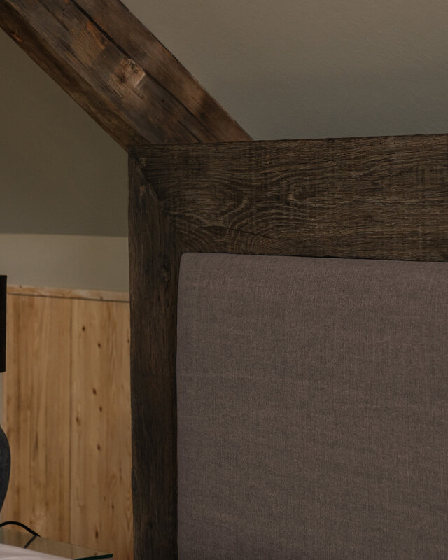 Rene Houtman Boxspring Bed Woods Oud Eikenhout Kiss Brown
