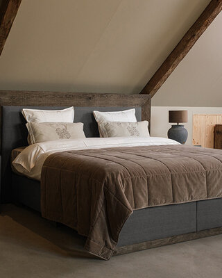Rene Houtman Boxspring Bed Woods Oud Eikenhout Kiss Grey
