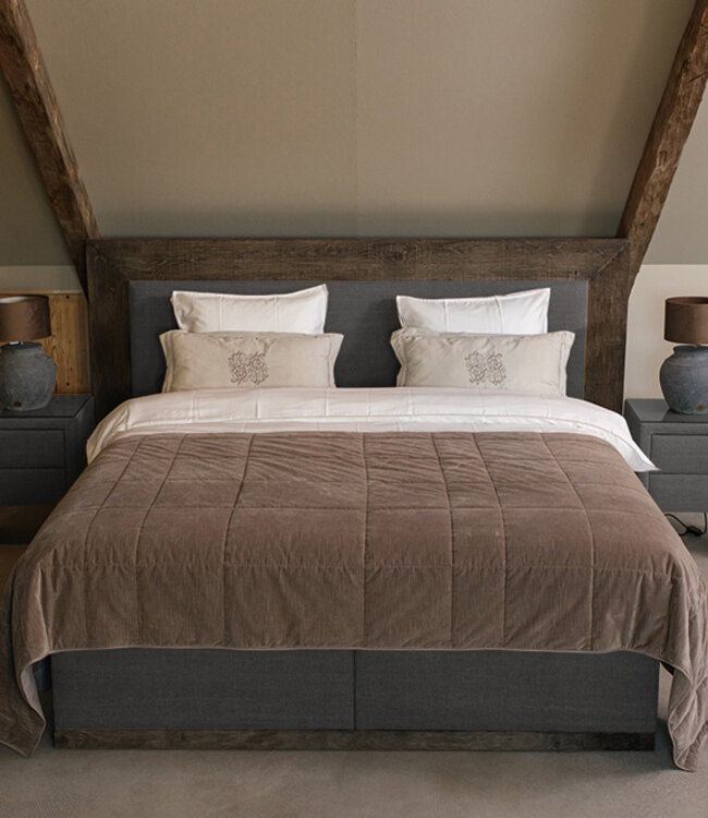 Rene Houtman Boxspring Bed Woods Oud Eikenhout Kiss Grey