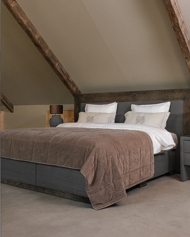 Rene Houtman Boxspring Bed Woods Oud Eikenhout Kiss Grey