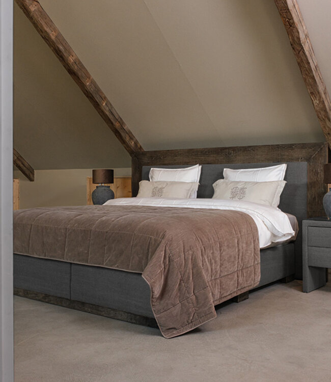 Rene Houtman Boxspring Bed Woods Oud Eikenhout Kiss Grey