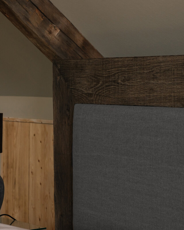 Rene Houtman Boxspring Bed Woods Oud Eikenhout Kiss Grey