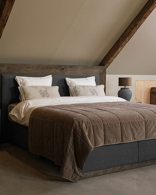 Rene Houtman Boxspring Bed Woods Oud Eikenhout Kiss Graphite