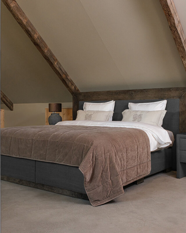 Rene Houtman Boxspring Bed Woods Oud Eikenhout Kiss Graphite