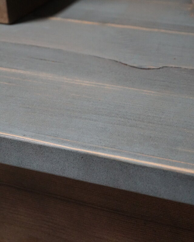 Rene Houtman Sidetable Recycled | Gekrulde Poot | Eikenhout | H90,5 x B120 x D59,5 cm
