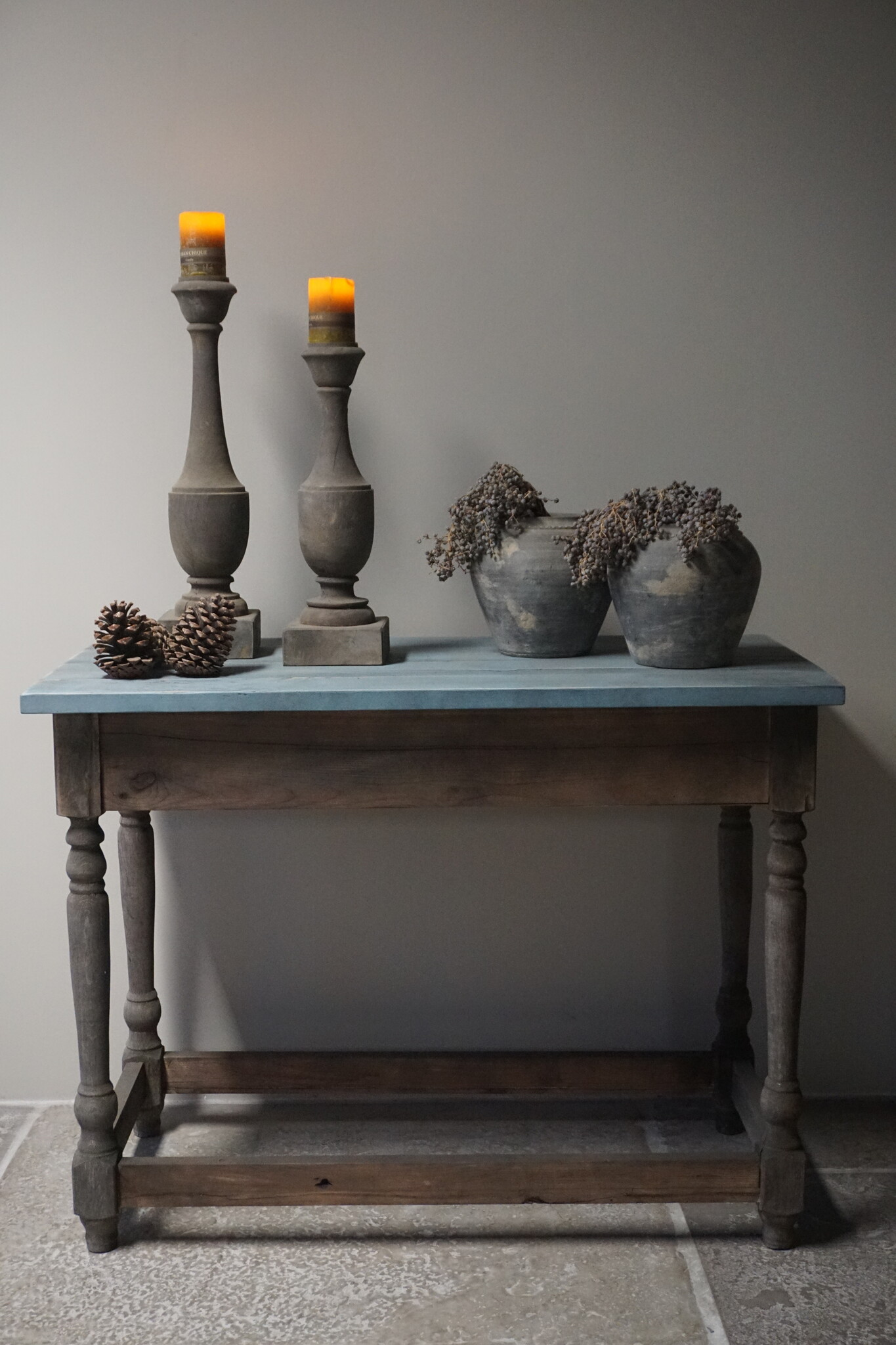 Rene Houtman Sidetable Recycled | Gekrulde Poot | Eikenhout | H90,5 x B120 x D59,5 cm