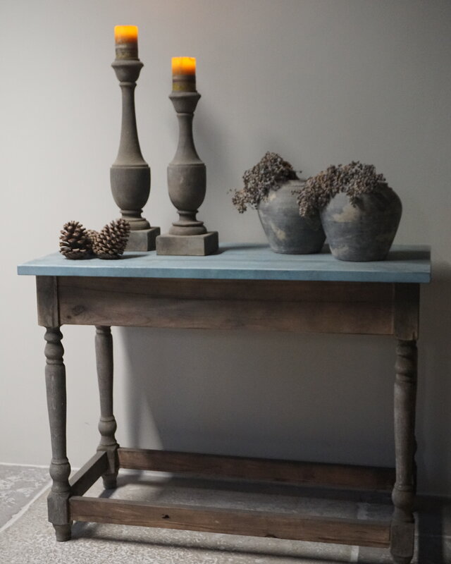 Rene Houtman Sidetable Recycled | Gekrulde Poot | Eikenhout | H90,5 x B120 x D59,5 cm