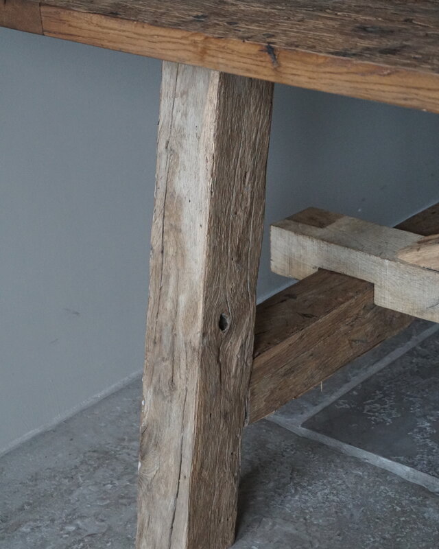 Rene Houtman Oud Eikenhouten Tafel | H79 x B300 x D100 cm