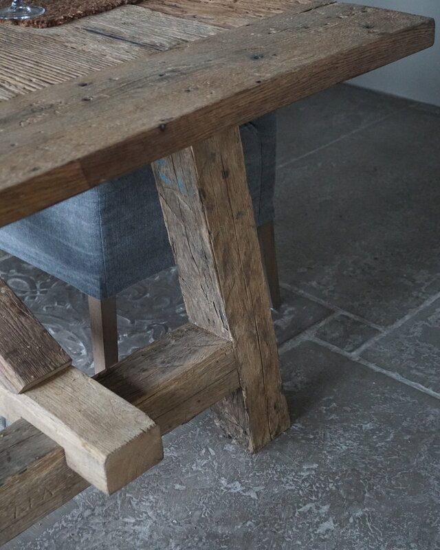 Rene Houtman Oud Eikenhouten Tafel | H79 x B300 x D100 cm