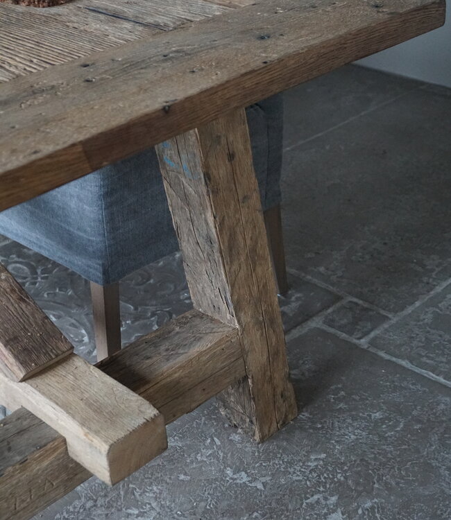 Rene Houtman Oud Eikenhouten Tafel | H79 x B300 x D100 cm