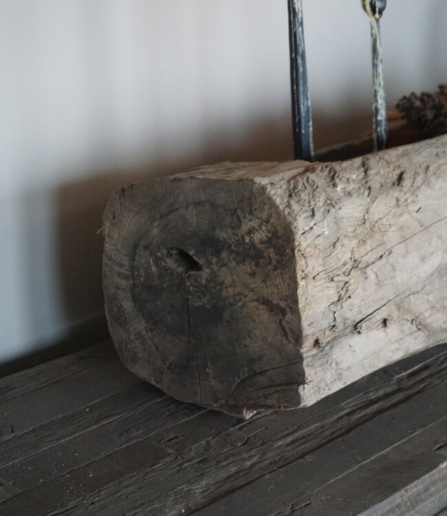 Rene Houtman Oud Houten Trog | H28 x B120 x D27 cm