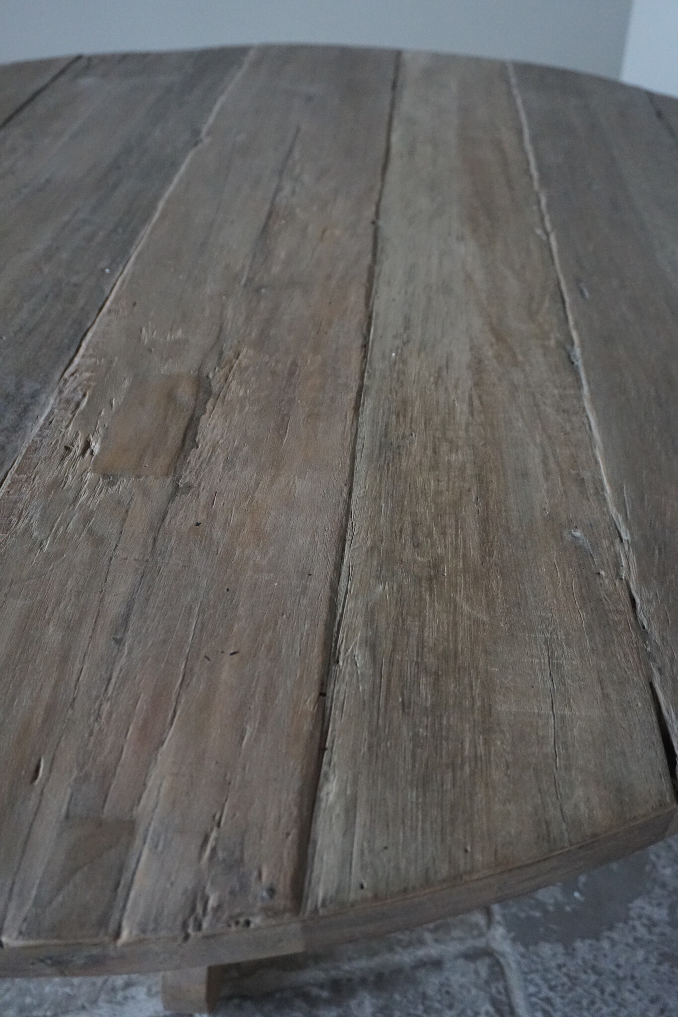 Rene Houtman Eetkamertafel Rond | Ø141 x H79 cm | Bruin