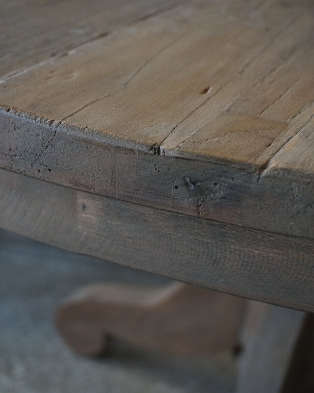 Rene Houtman Eetkamertafel Rond | Ø141 x H79 cm | Bruin