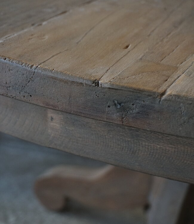 Rene Houtman Eetkamertafel Rond | Ø141 x H79 cm | Bruin