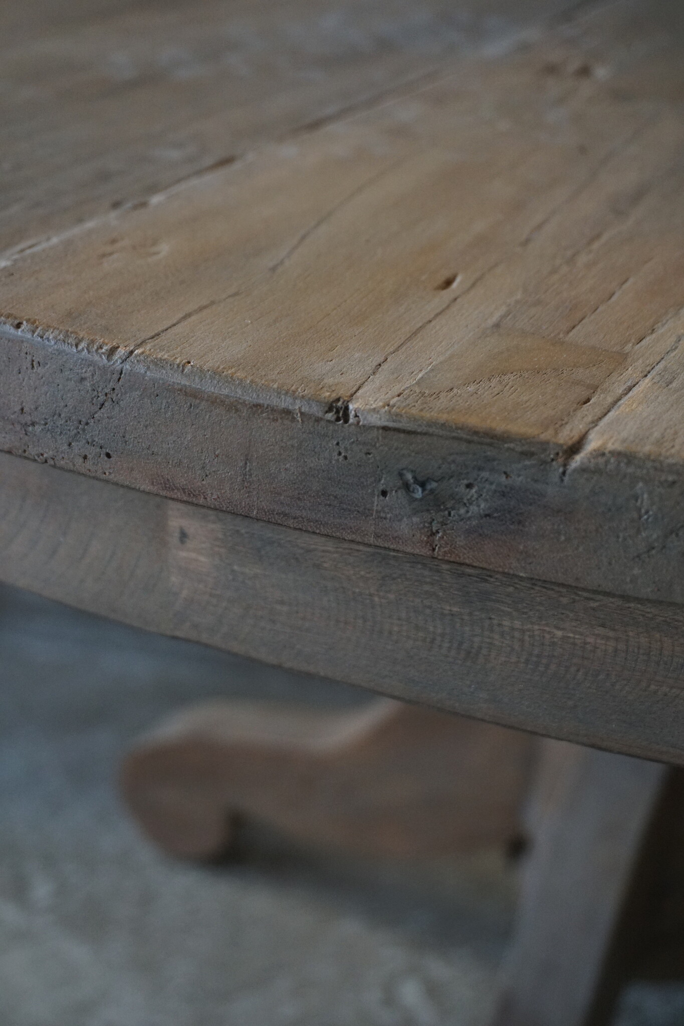 Rene Houtman Eetkamertafel Rond | Ø141 x H79 cm | Bruin