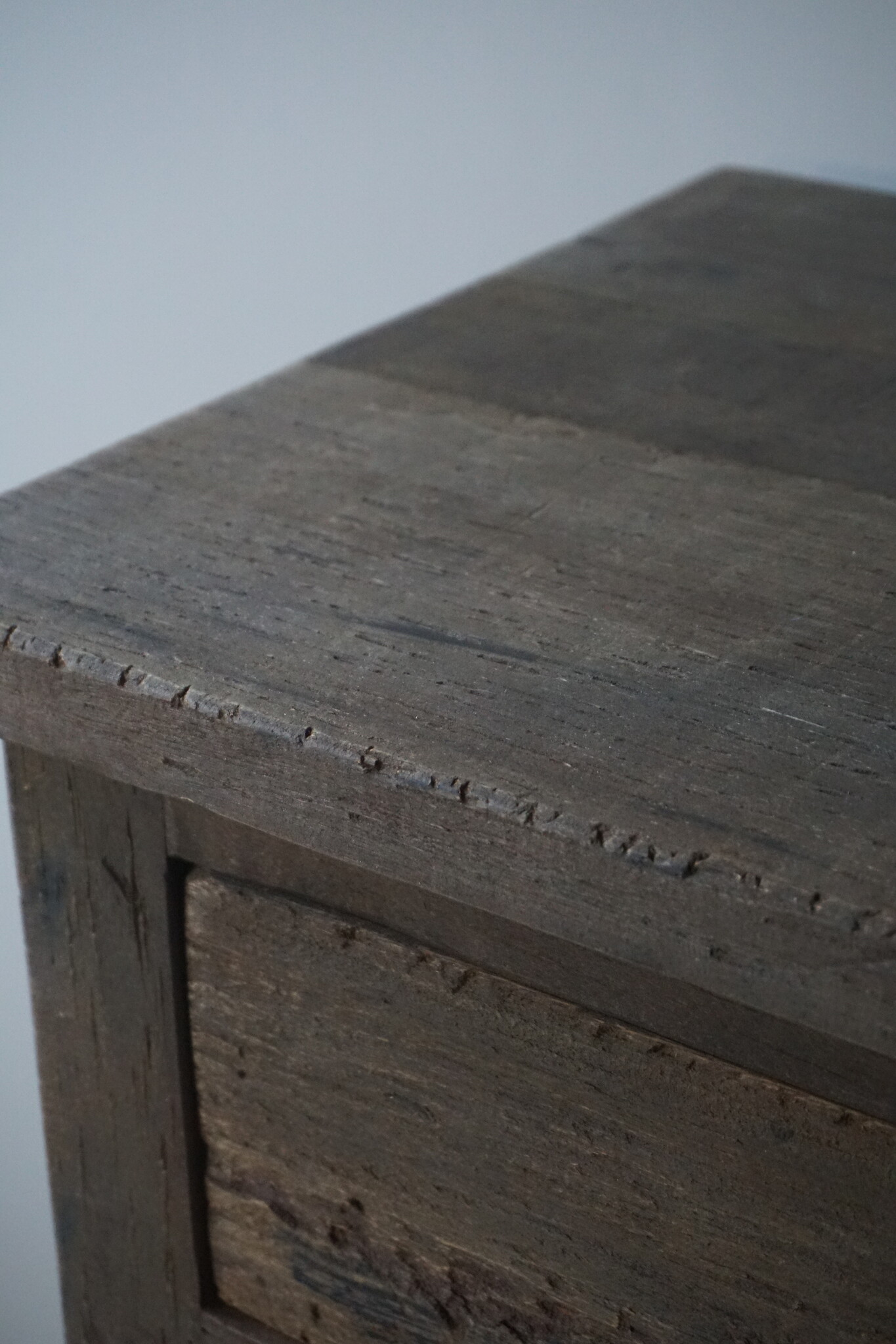Rene Houtman Dressoir | Oud Hout | 4 Lades | H90 x B220 x D45 cm