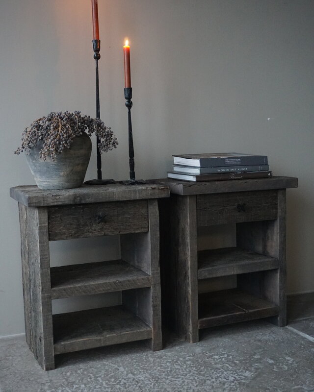Rene Houtman Nachtkastje | Oud Geborsteld Eiken | H60 x B50 x D35 cm