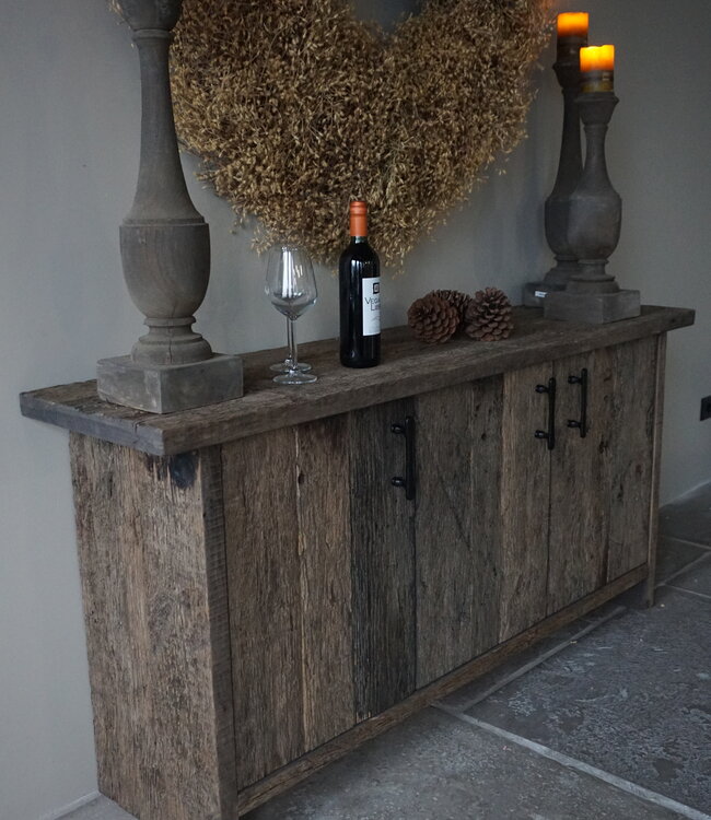 Rene Houtman Sidetable | Oud Geborsteld Eiken | H78 x B160 x D40 cm