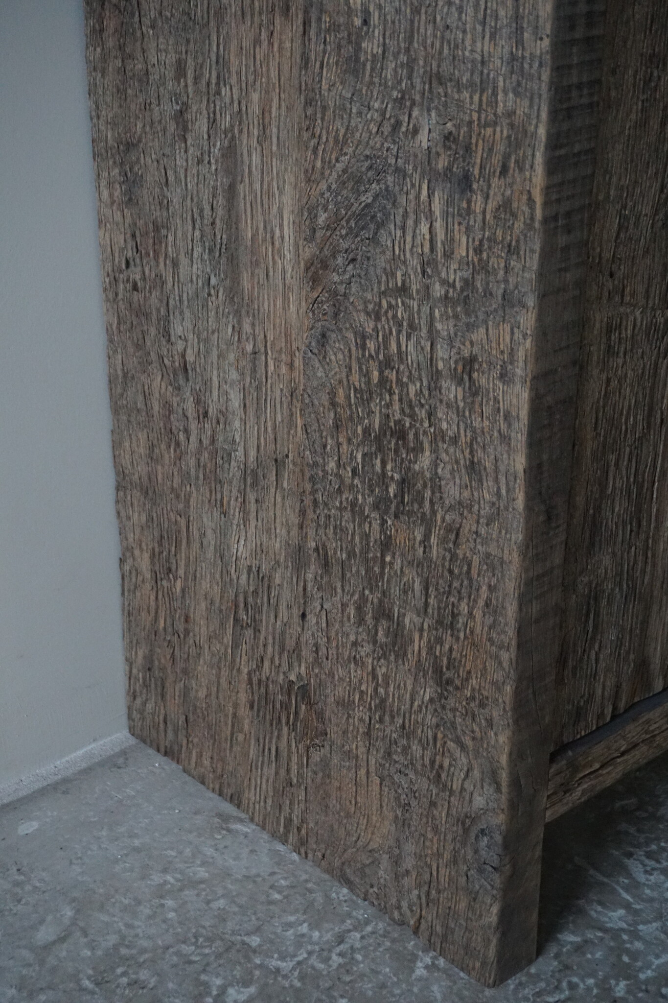 Rene Houtman Sidetable | Oud Geborsteld Eiken | H78 x B160 x D40 cm