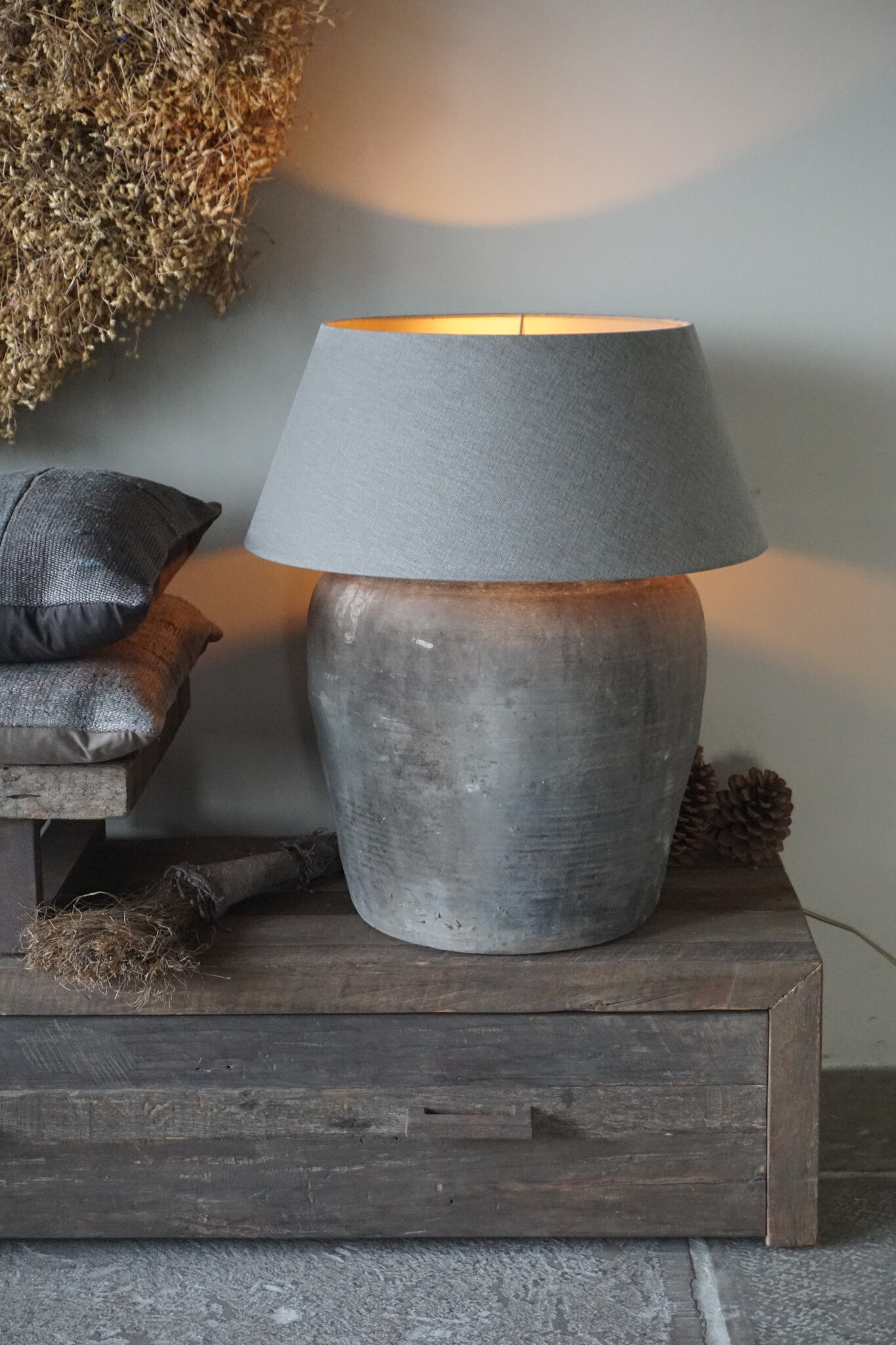 Aura Peeperkorn Chinese Terracotta Lamp | H41 x D41 Cm
