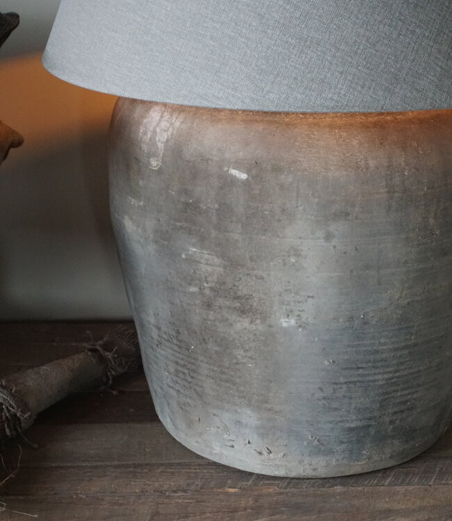 Aura Peeperkorn Chinese Terracotta Lamp | H41 x D41 Cm