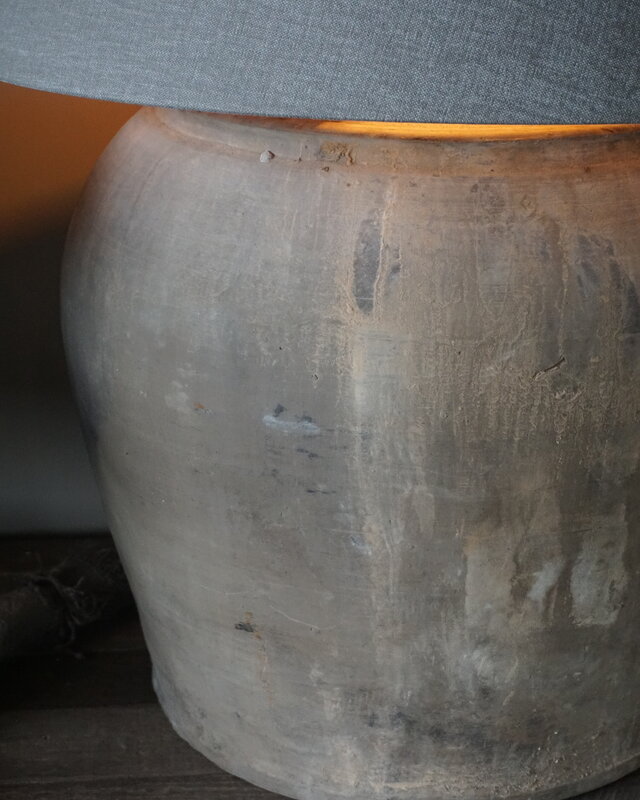Aura Peeperkorn Chinese Terracotta Lamp | H42 x D42 Cm