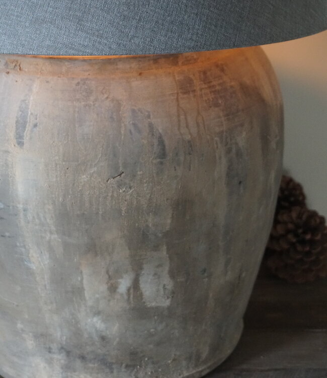 Aura Peeperkorn Chinese Terracotta Lamp | H42 x D42 Cm