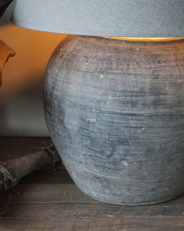Aura Peeperkorn Chinese Terracotta Lamp | H40 x D40 Cm