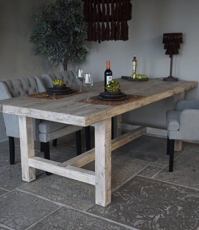 Rene Houtman Eetkamertafel Oud Hout L220xB100xH78 Cm