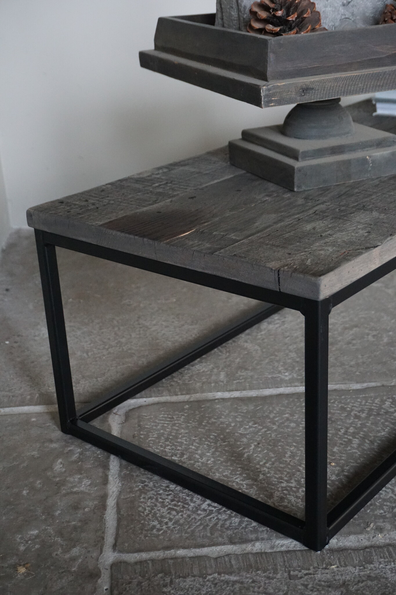 Rene Houtman Salontafel Ijzeren Onderstel | Oud Eikenhout | Kies Maat