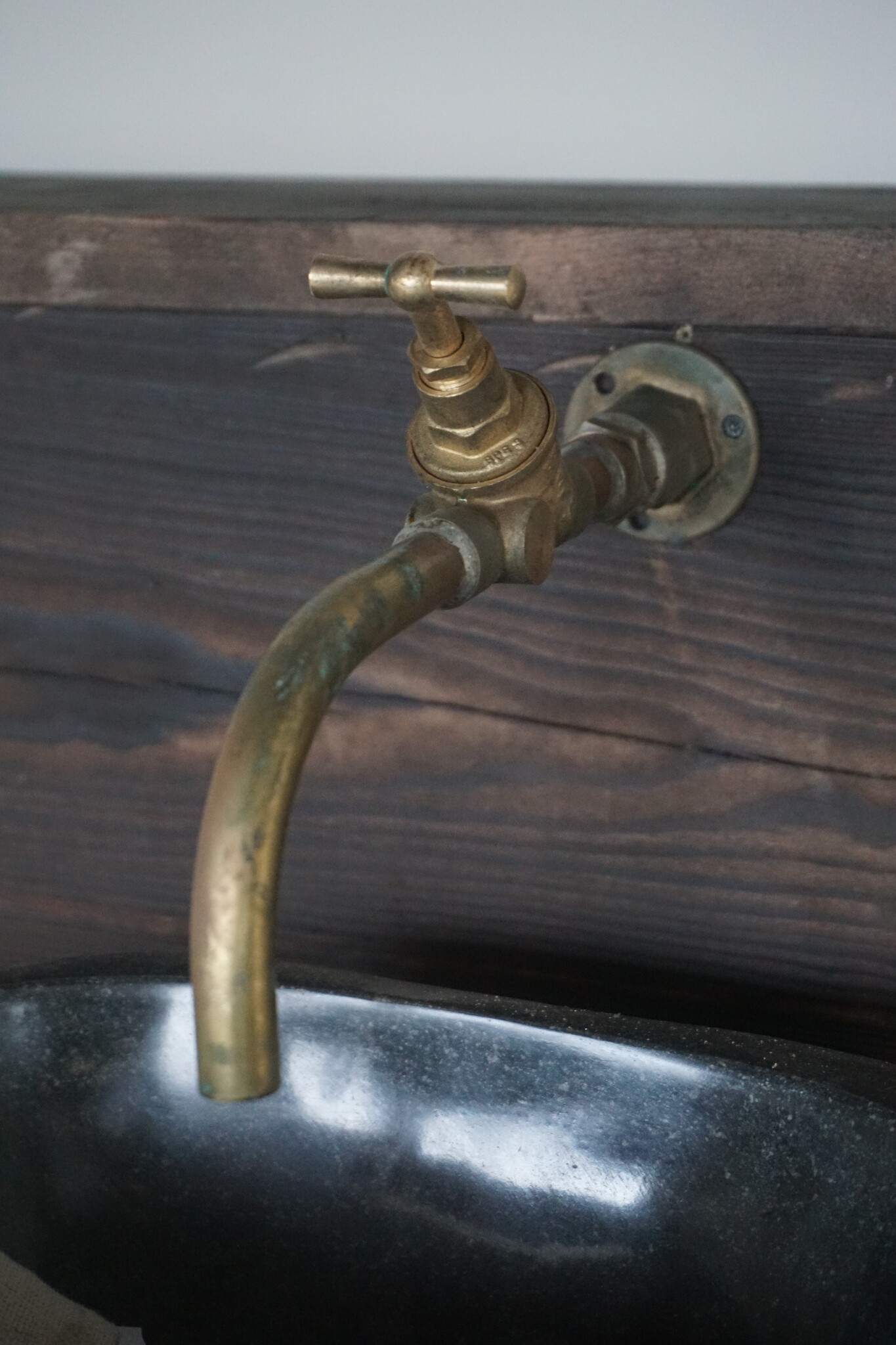 Rene Houtman Assen - Koperen Muurkraan - Koud Water - Handmade