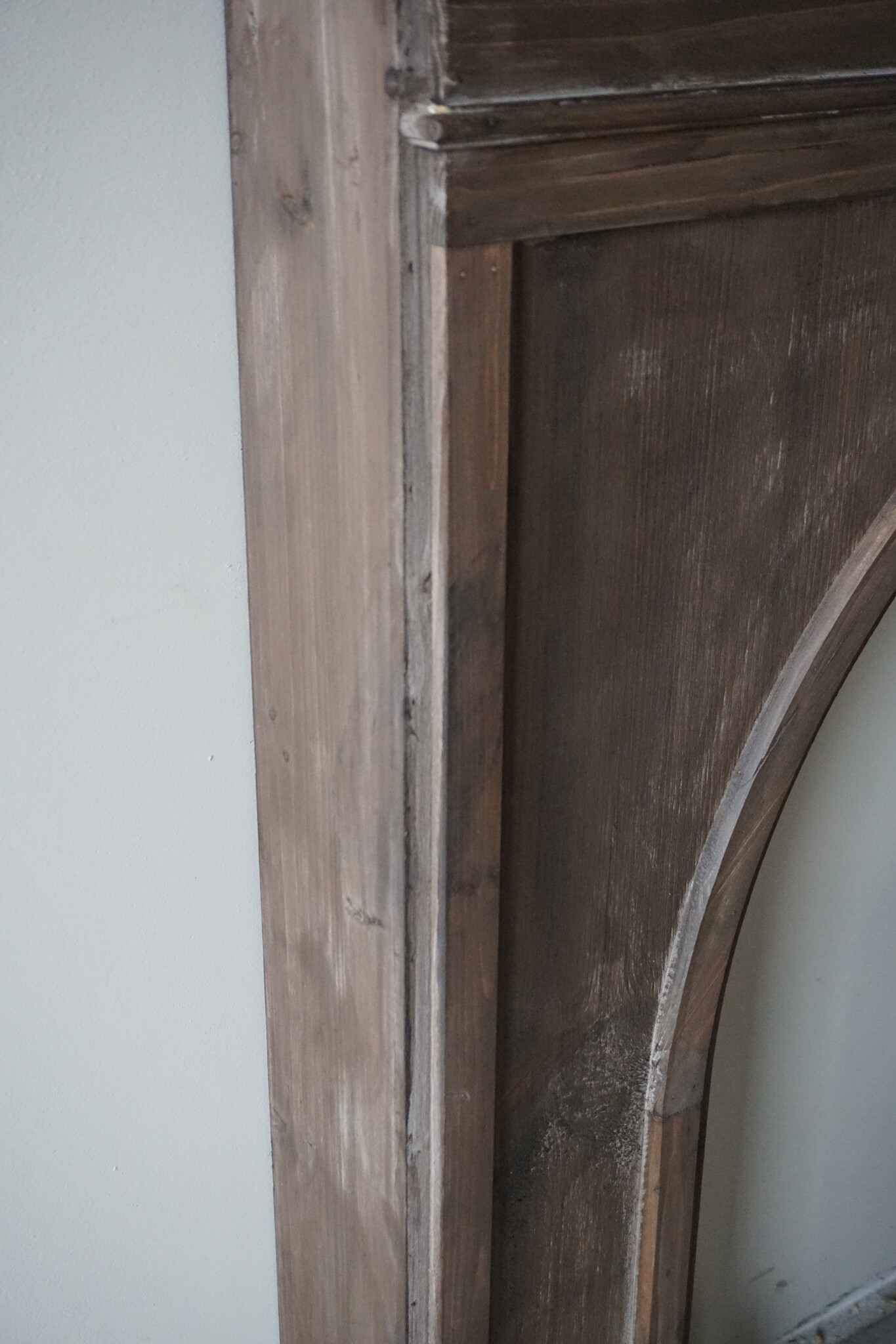 Rene Houtman Sfeervolle Houten Schouw | Bruin | H104 x B130 x D21 cm