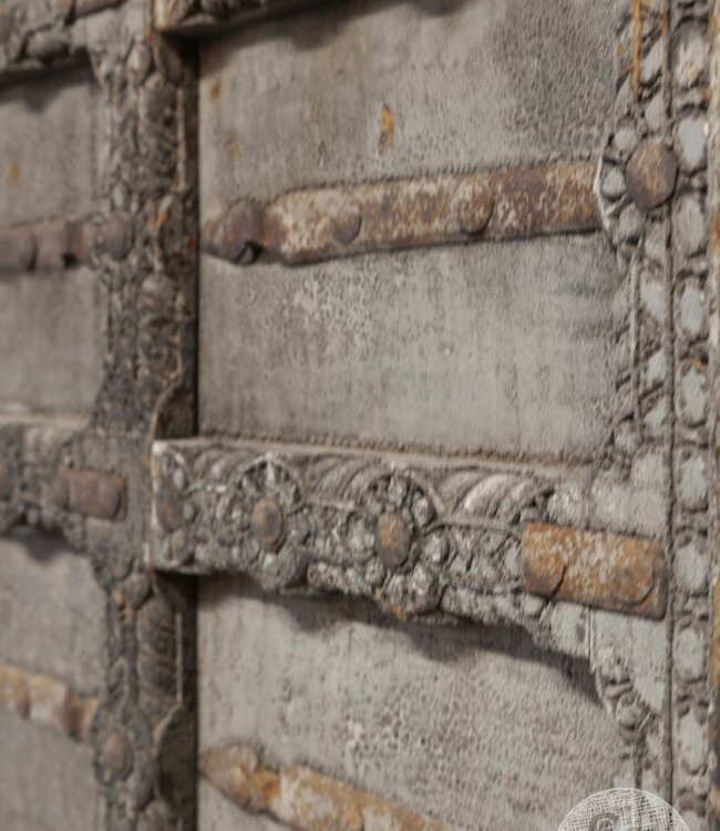 Be-Uniq Oude Deur | India | H148 x B77 x D5 Cm