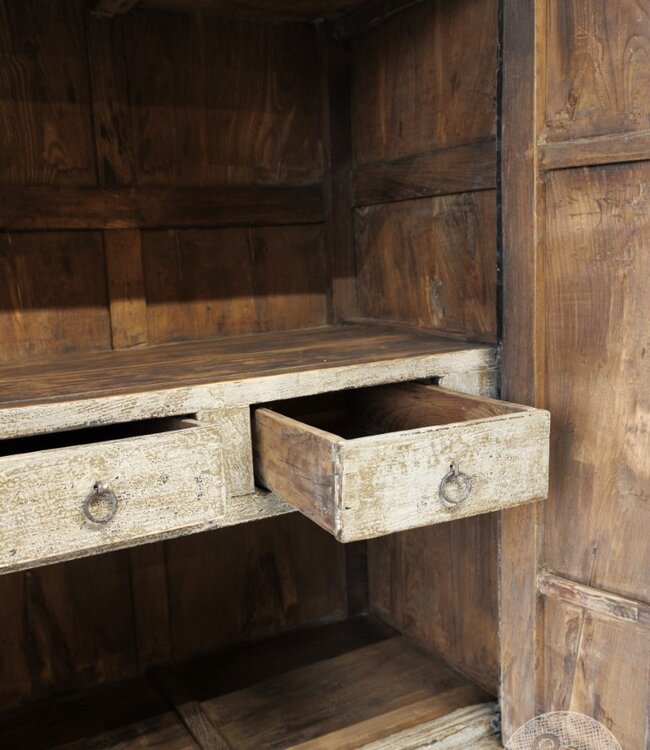 Be-Uniq Oude Bruidskast | China | H207 x B129 x D50 Cm