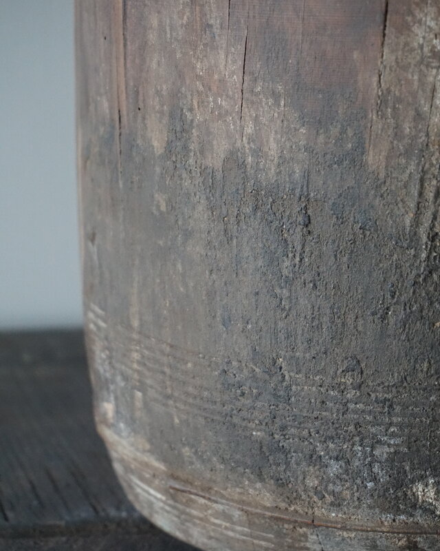 Aura Peeperkorn Nepalese Houten Pot | L