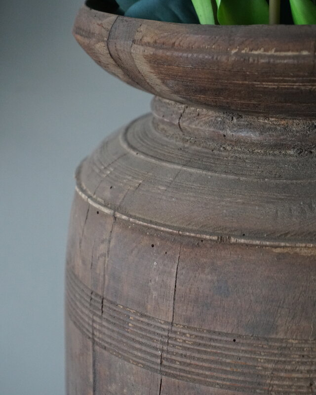 Aura Peeperkorn Nepalese Houten Pot | L