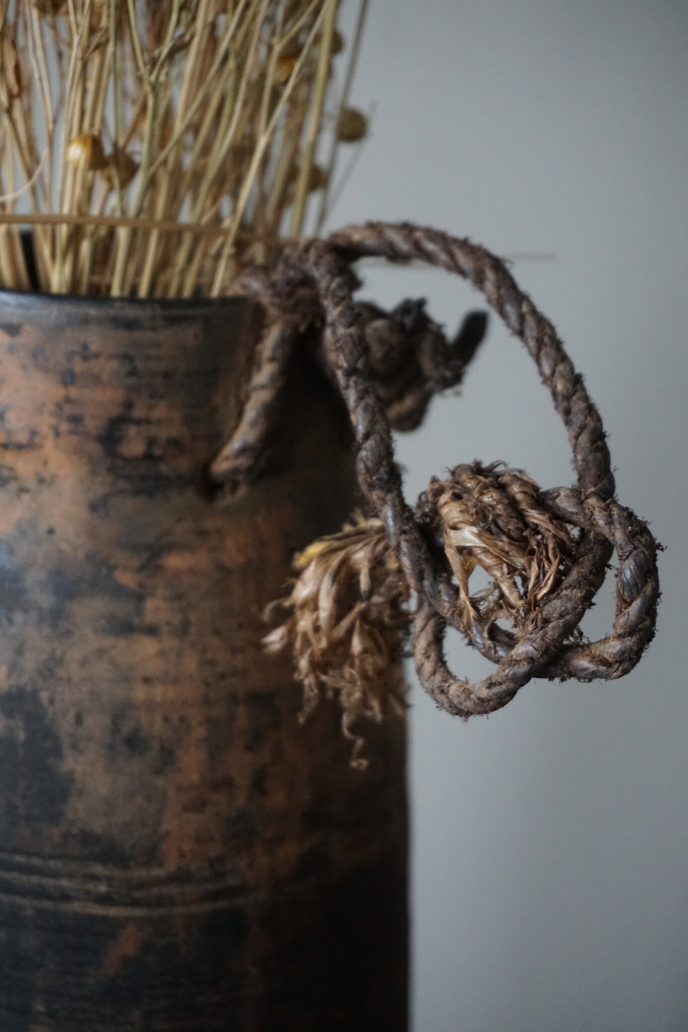 Aura Peeperkorn Nepalese Houten Pot | S