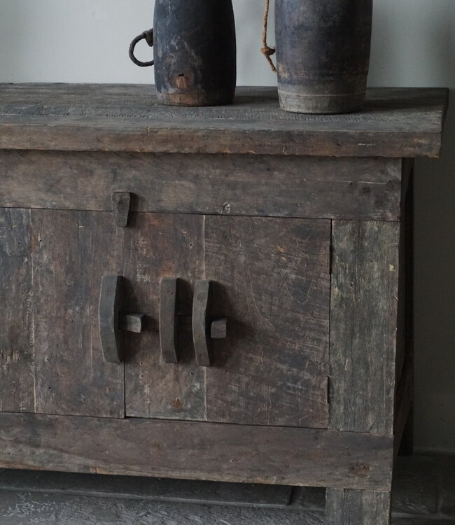 Aura Peeperkorn TV Meubel | Old Farm | H71 x B181 x D50,5 cm